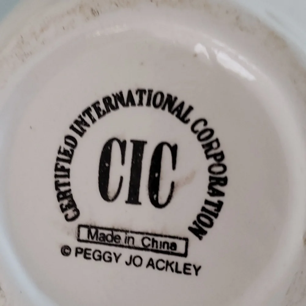 Certified International Peggy Jo Ackley Rose Bouquet Teapot for One Set.